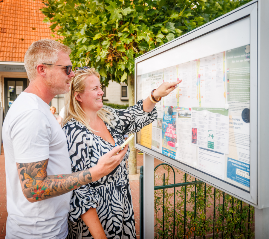 Informatiebord vakantiepark de Luttenberg