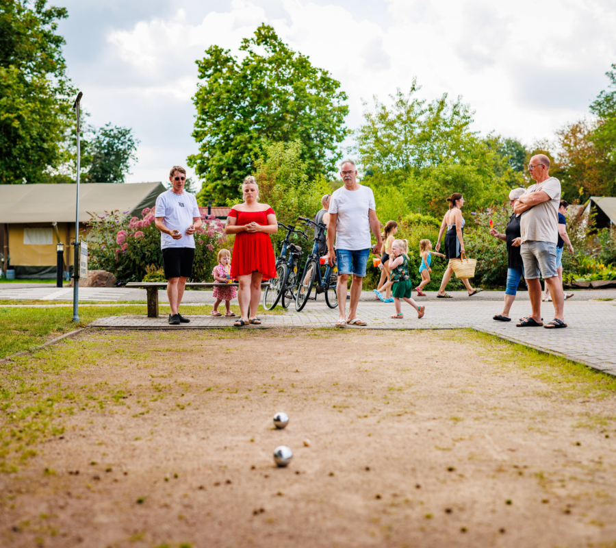 Jeu de Boules baan voor jong en oud